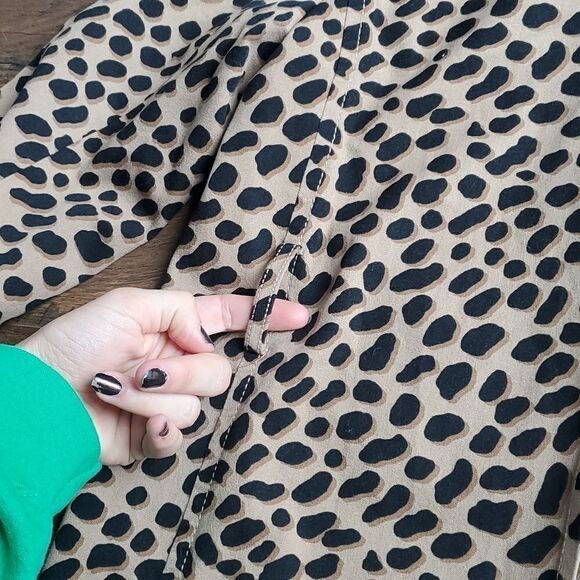 Ann Taylor Short Trench Coat - Picture 6 of 10